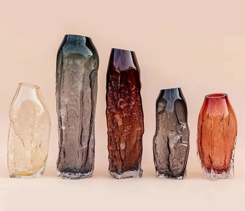 glass vase.jpg