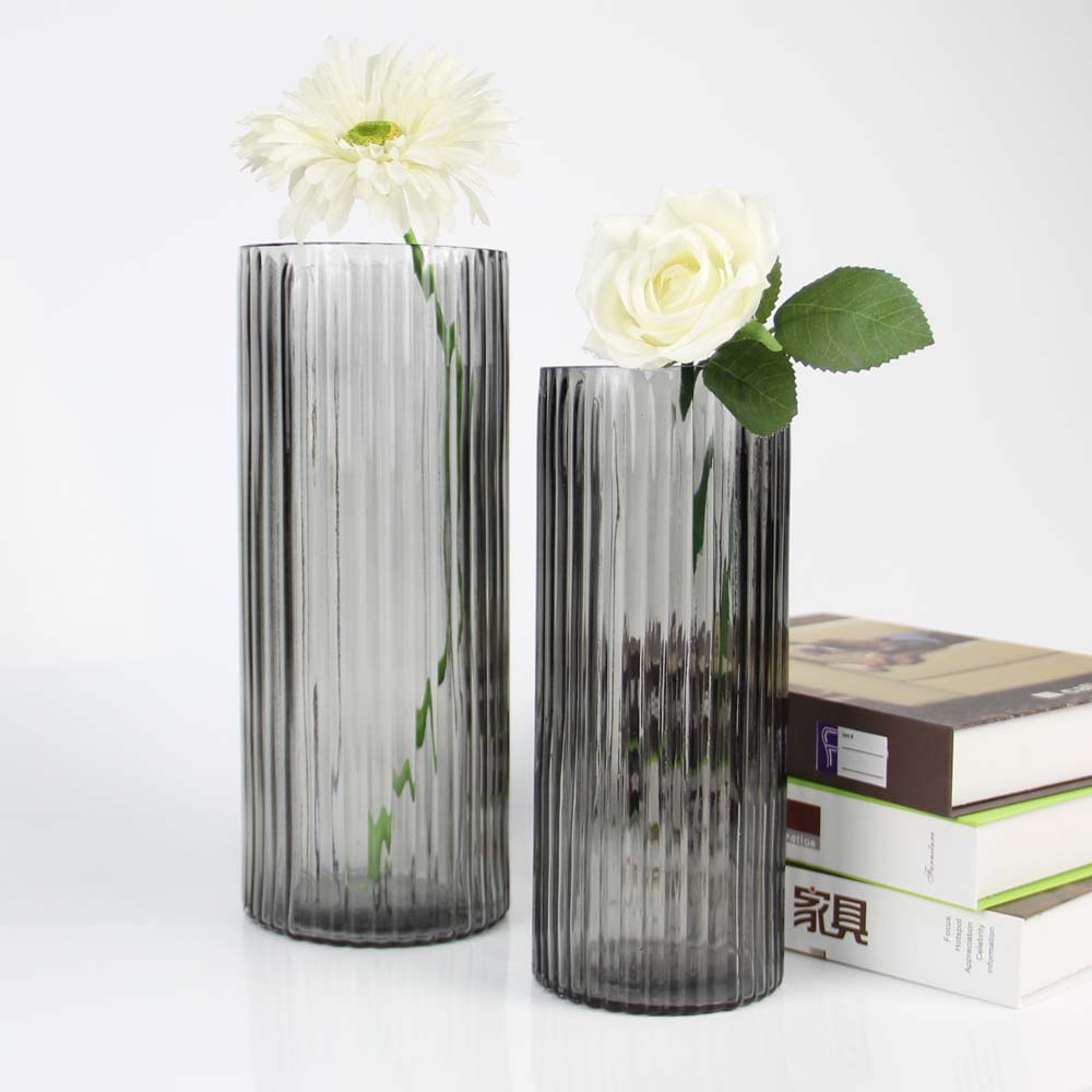 Handmade Elegant Shaped Household Glass Vase